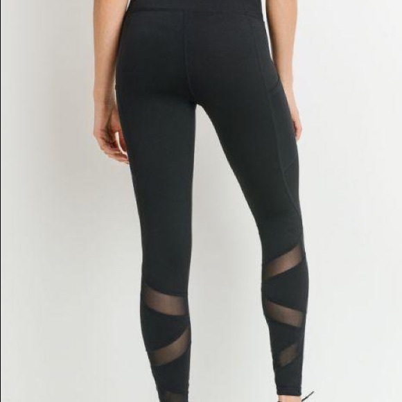 Black Highwaist Ziggy Zag Pocket Full Leggings - Picture 3 of 5